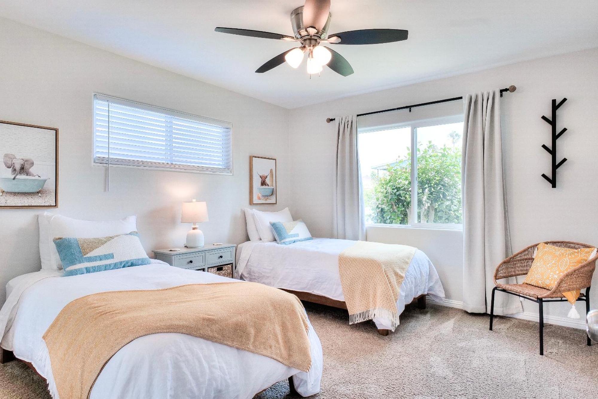 Beachside Bliss Spacious 3Br Retreat, Steps To Ocean 오션사이드 외부 사진