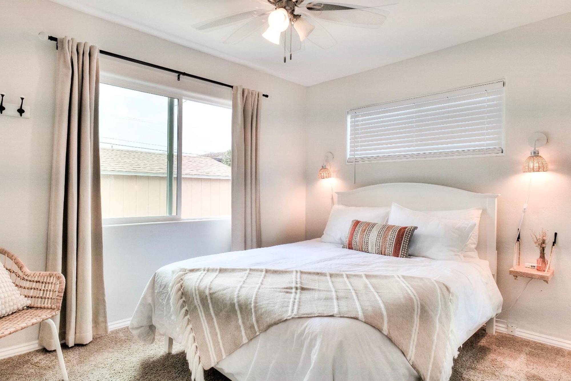 Beachside Bliss Spacious 3Br Retreat, Steps To Ocean 오션사이드 외부 사진